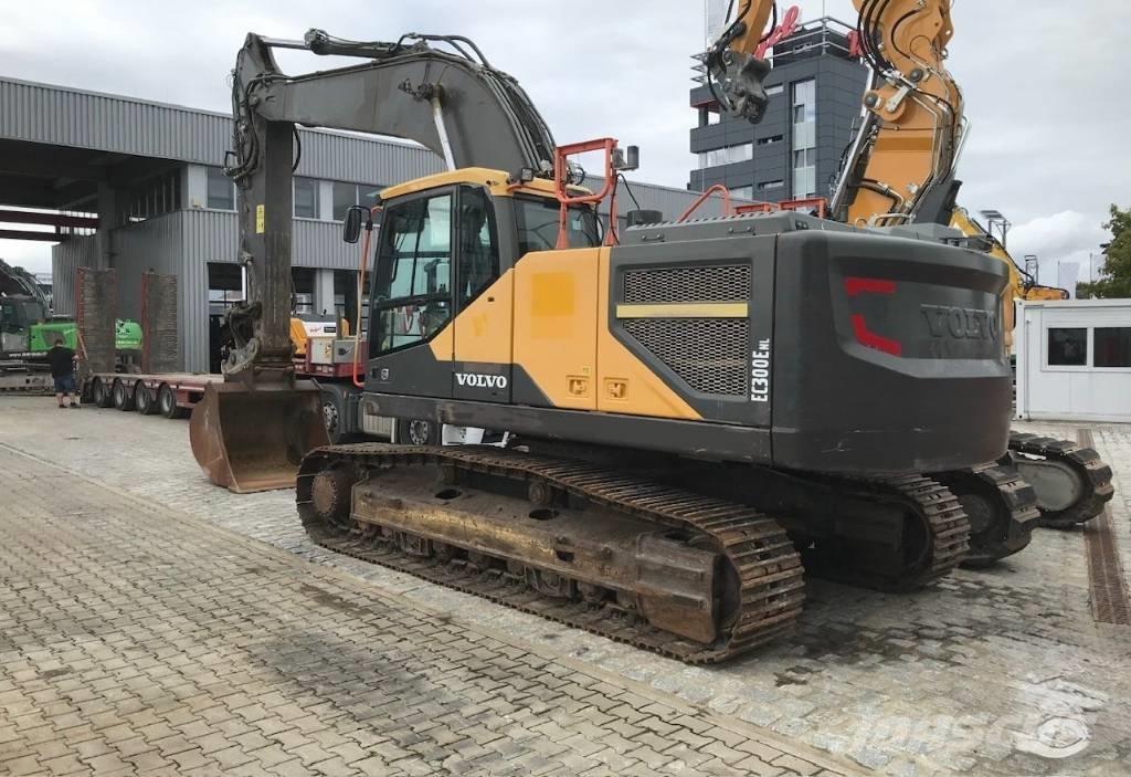 Volvo EC 300 E Roomikekskavaatorid