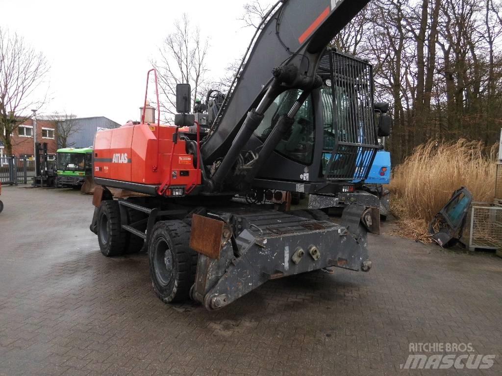 Atlas 230 MH Materjalikäitlusmasinad