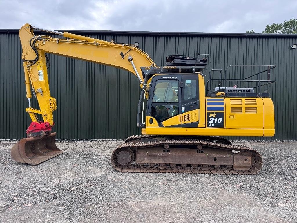 Komatsu PC 210 LC-11 Roomikekskavaatorid