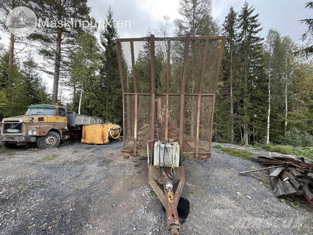  Traktorvagn med kran Muud haagised