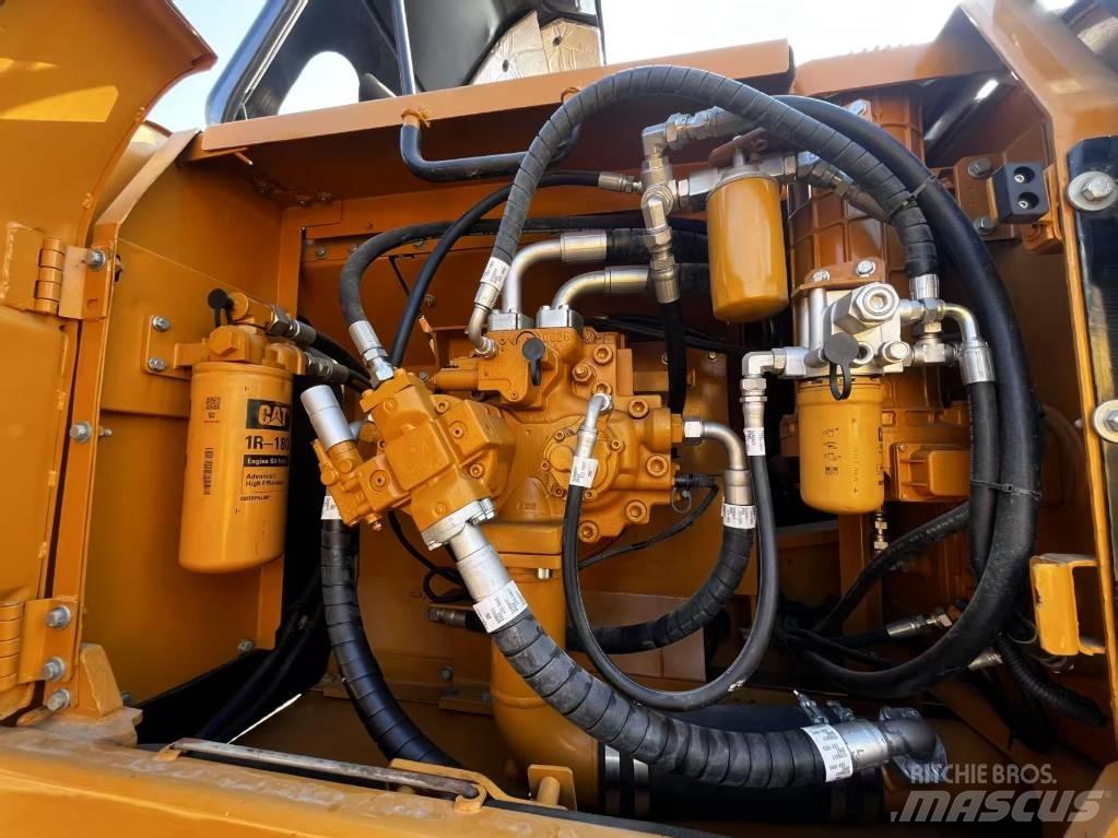 CAT CAT330D2 Väikeekskavaatorid 7t-12t