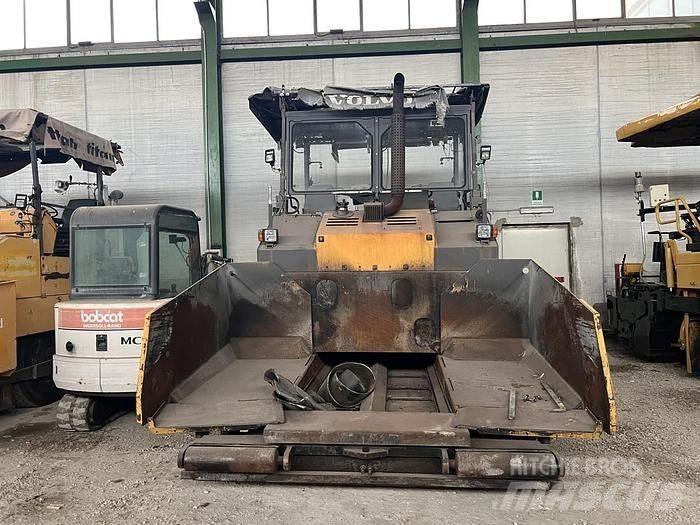 Volvo ABG 6870 Asfaldilaoturid