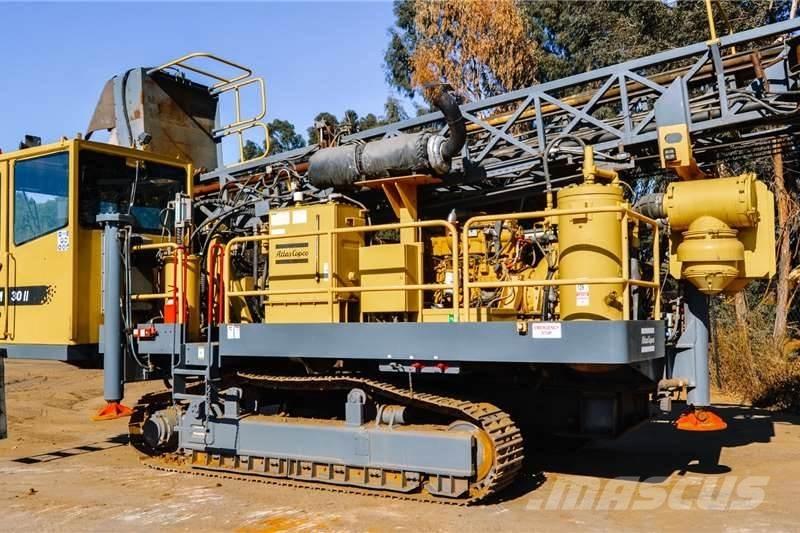 Atlas Copco DM30 Vertikaalsed puurmasinad