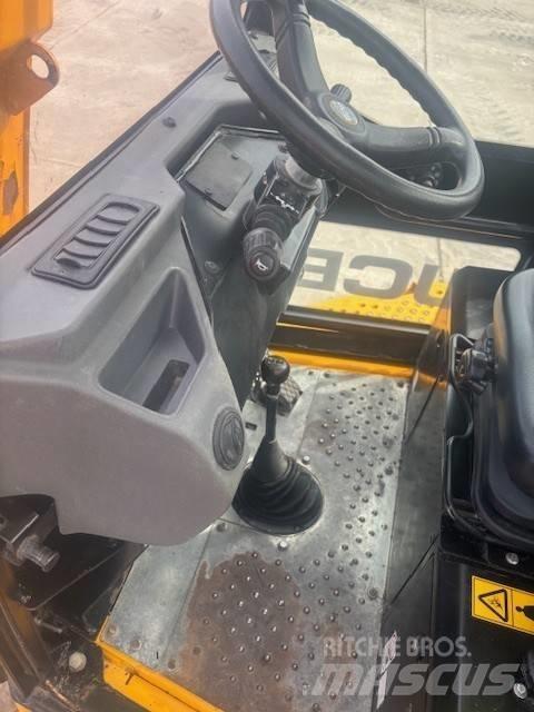 JCB 6 T 2 ST 5 Väikekallurid