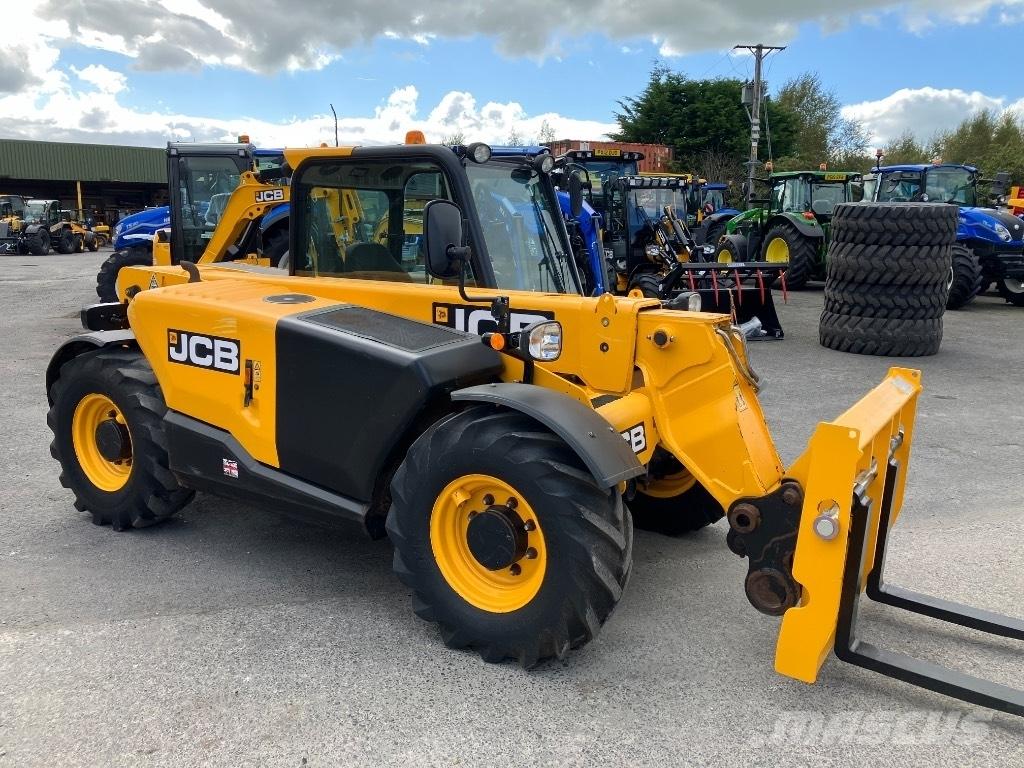 JCB 525-60 Agri Plus Põllumajanduslikud teleskoopkäitlejad