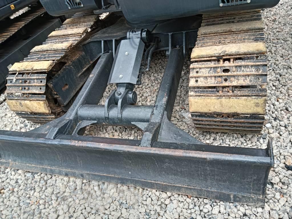 Doosan DX 75 Roomikekskavaatorid