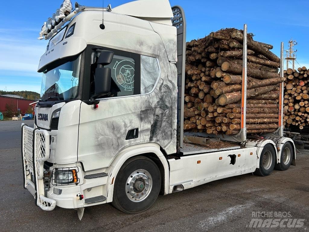 Scania R 650 Metsaveokid