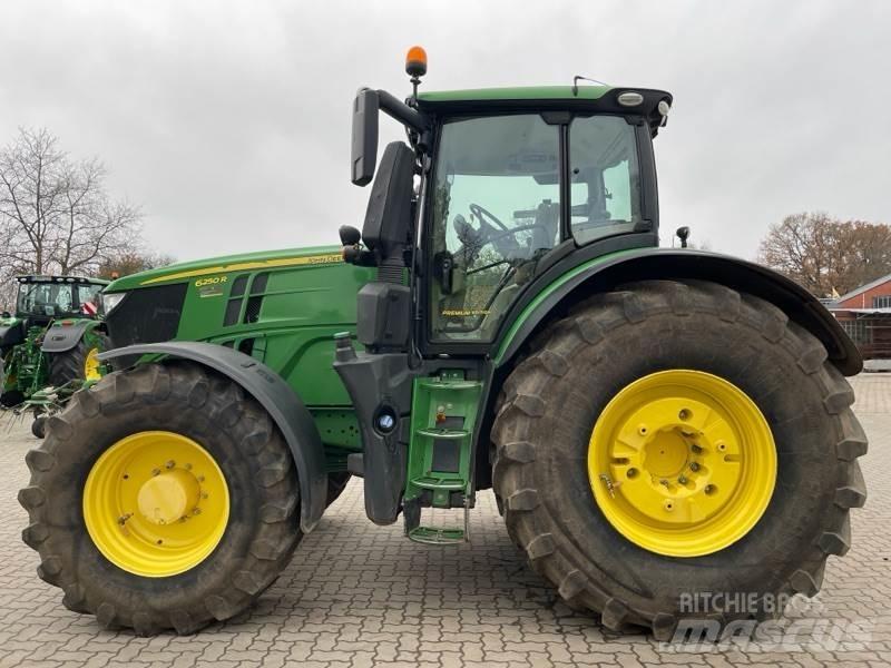 John Deere 6250R Traktorid