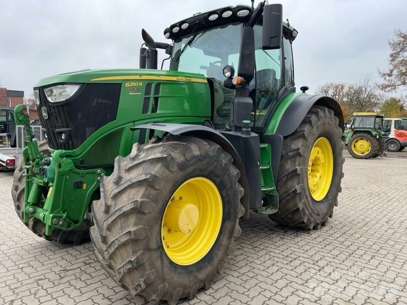 John Deere 6250R Traktorid