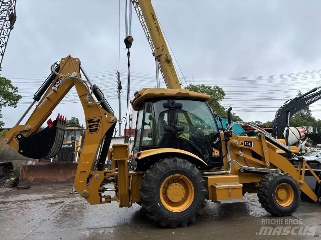 JCB 3 CX Ekskavaatorlaadurid
