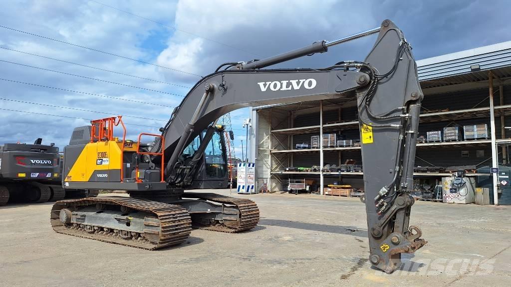 Volvo EC 300 EL Roomikekskavaatorid