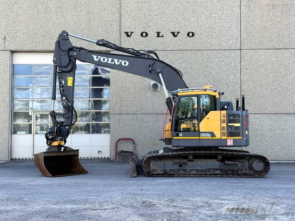 Volvo ECR 235 E Roomikekskavaatorid