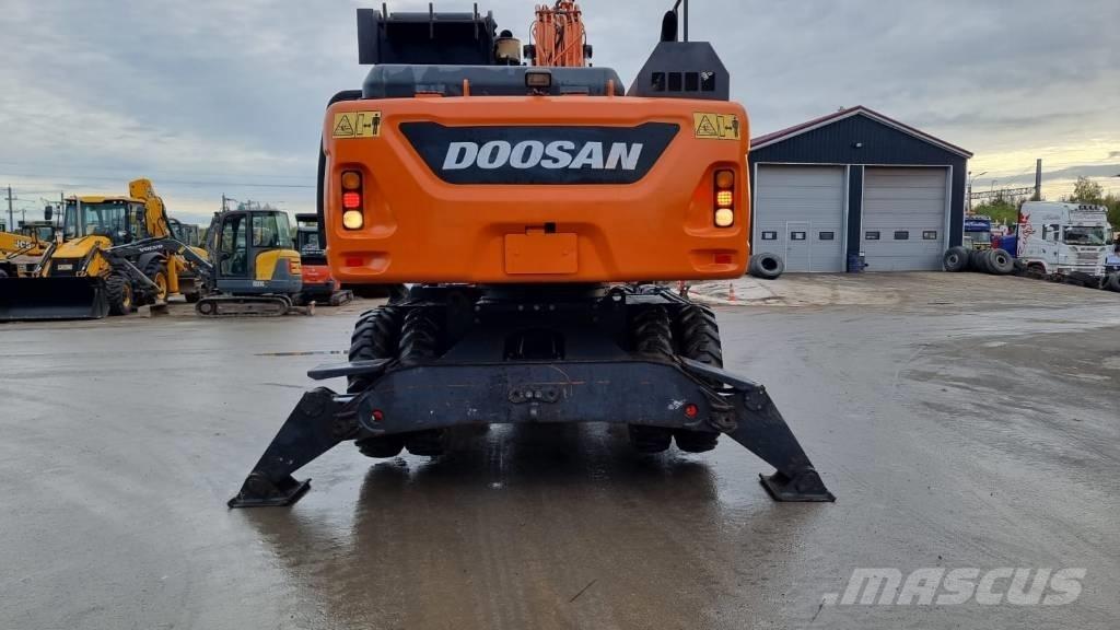 Doosan DX 210 W - 5 Ratasekskavaatorid