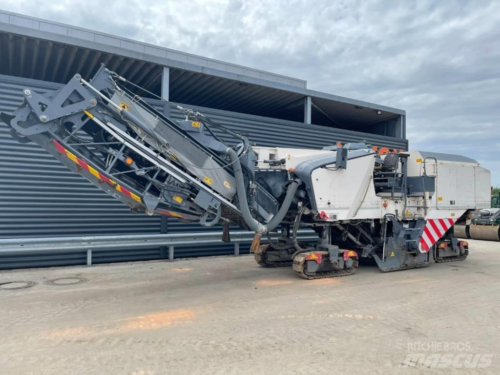 Wirtgen W 210 Asfaldi külmfreesimise masinad