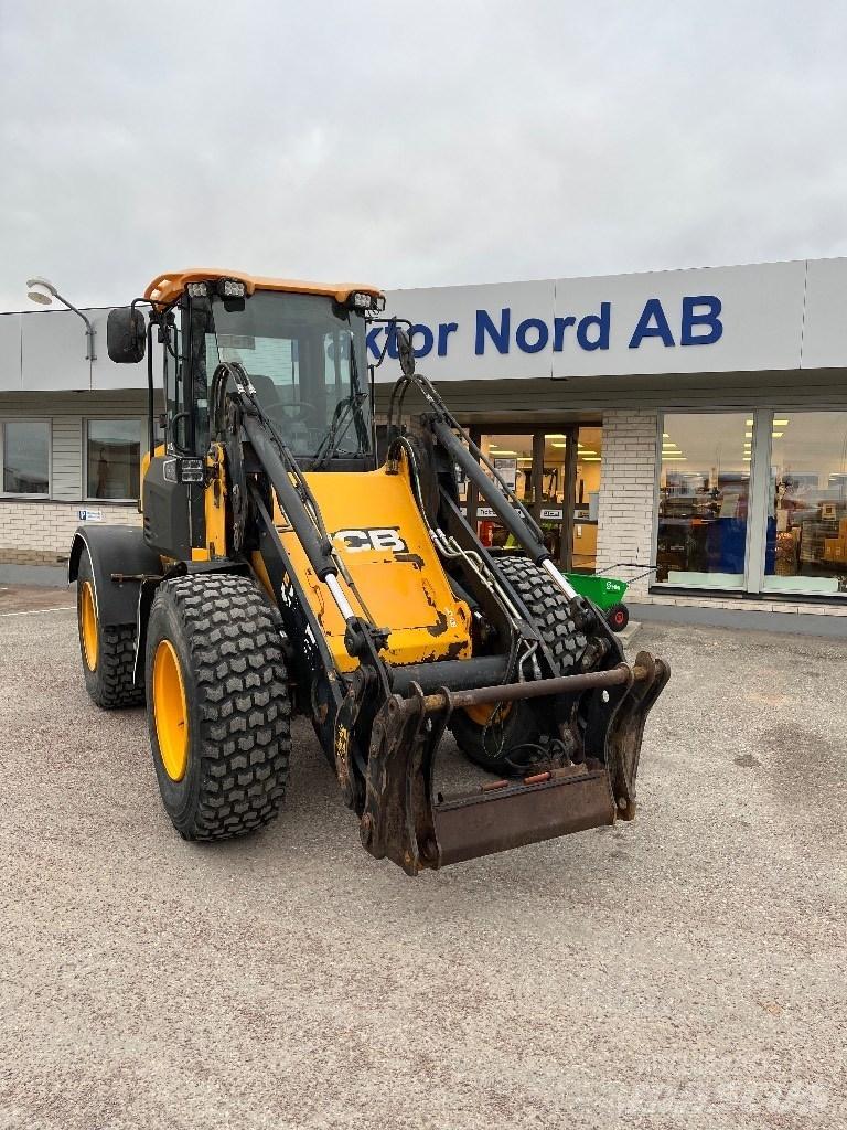 JCB 412 S, 50km/h Rataslaadurid