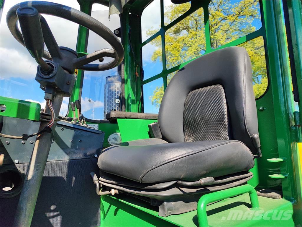 Combilift C4000 Neljasuuna lükandmastiga tõstukid