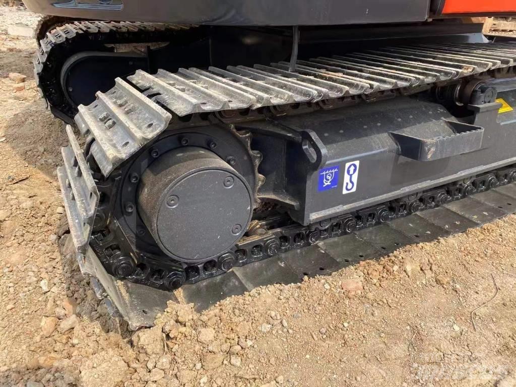 Kubota KX 183 Roomikekskavaatorid