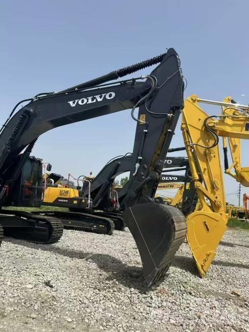 Volvo EC 300 Roomikekskavaatorid