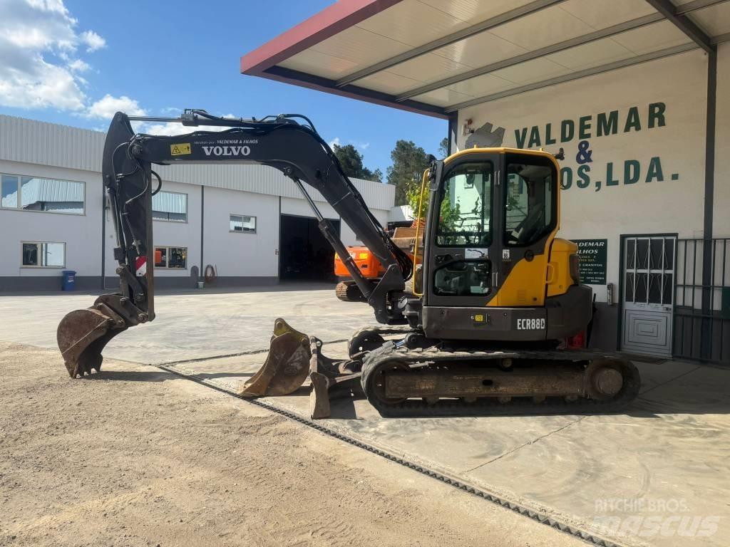 Volvo ECR 88 D, ECR88 Väikeekskavaatorid 7t-12t