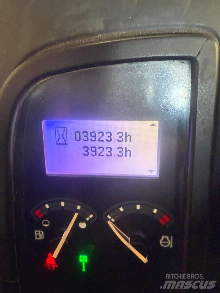 Volvo ECR 88 D, ECR88 Väikeekskavaatorid 7t-12t