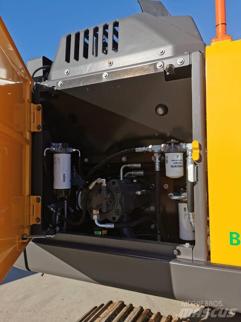 Volvo EC 220 E Roomikekskavaatorid