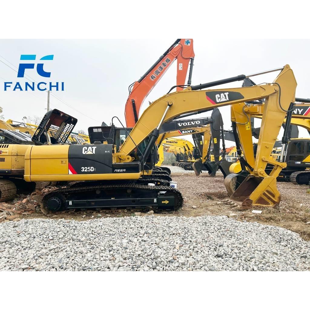 CAT 325 D Roomikekskavaatorid