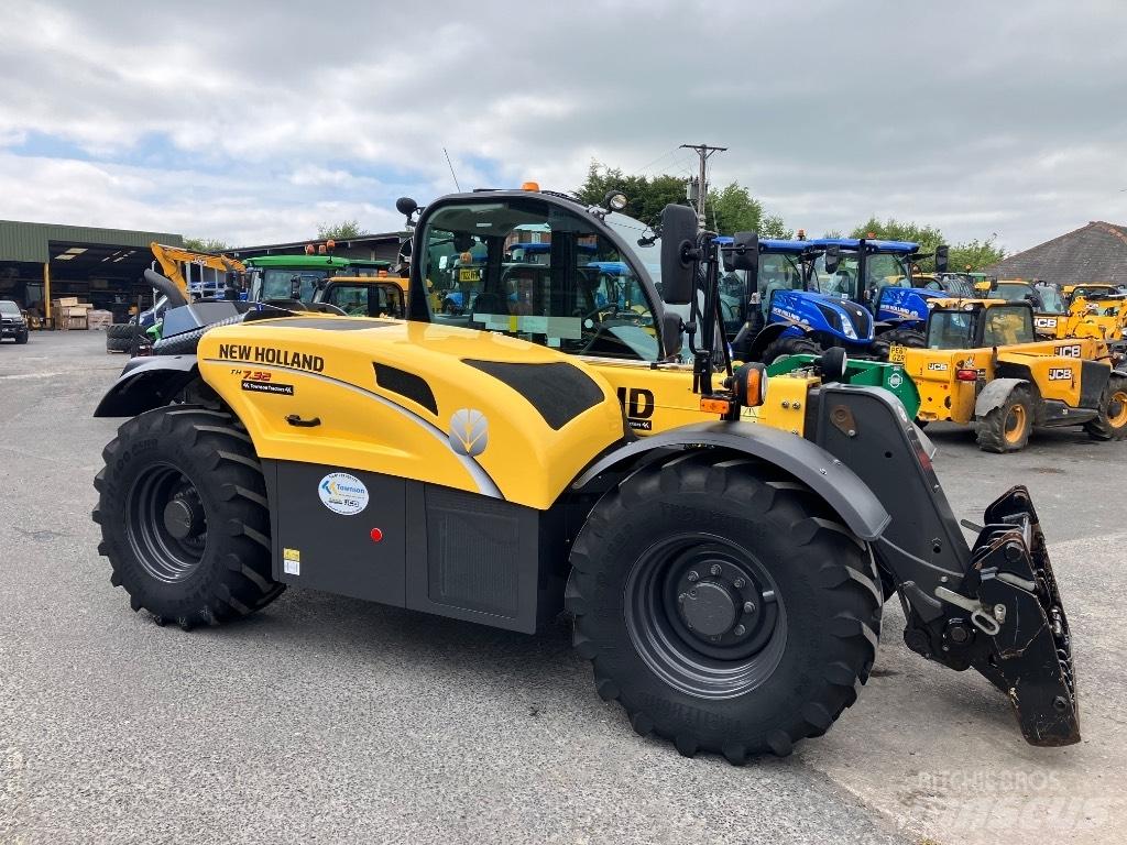 New Holland TH7.32 Põllumajanduslikud teleskoopkäitlejad