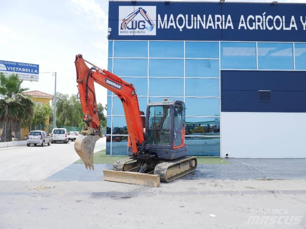 Doosan DX 60 R Miniekskavaatorid < 7 t