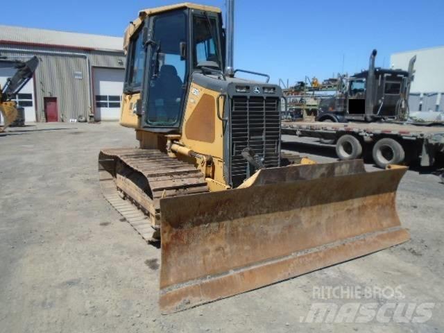 DEERE 450J LGP Buldooserid