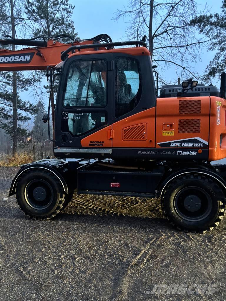 Doosan DX 165 W-7 Ratasekskavaatorid