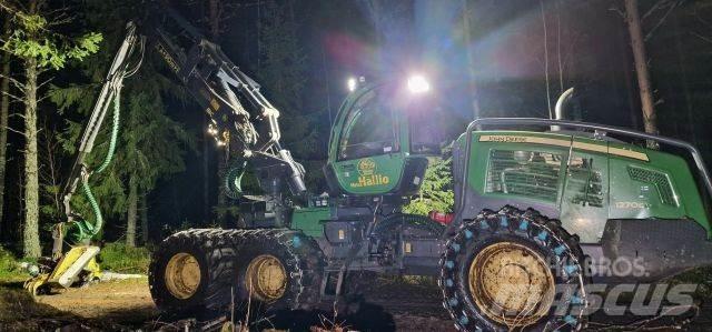 John Deere 1270G Harvesterid