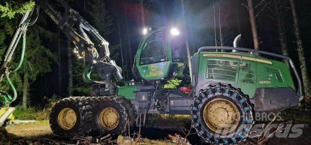 John Deere 1270G Harvesterid