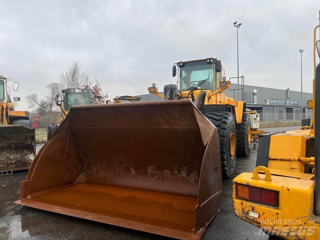 Volvo L 220 E Rataslaadurid