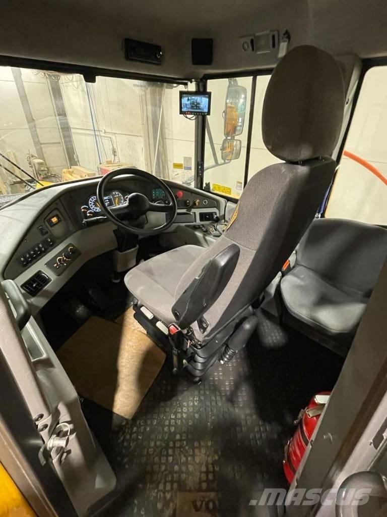 Volvo A30G Liigendraamiga pinnaseveokid