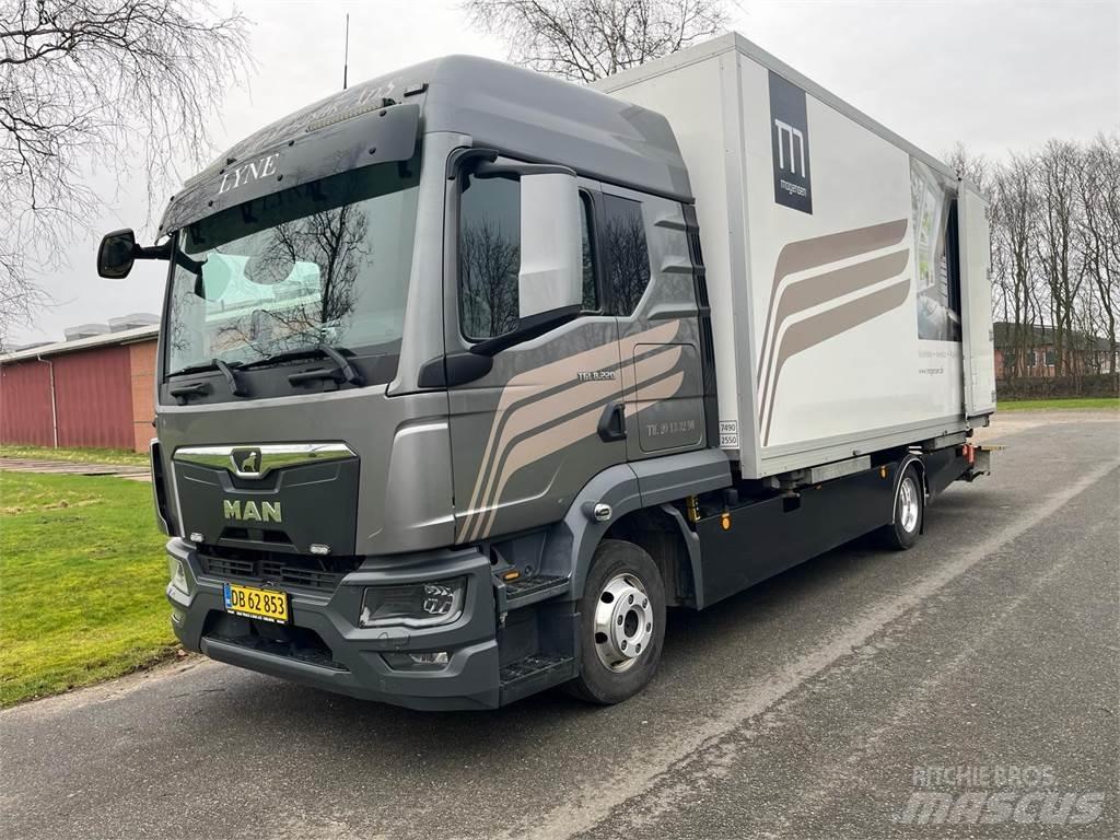 MAN TGL 8.220 Furgoonautod