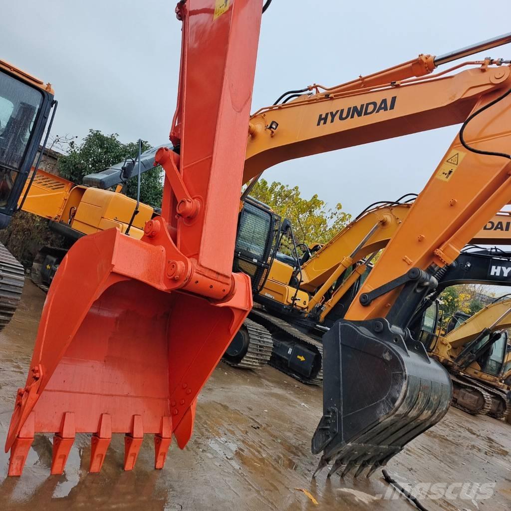 Hitachi EX 200-3 Roomikekskavaatorid
