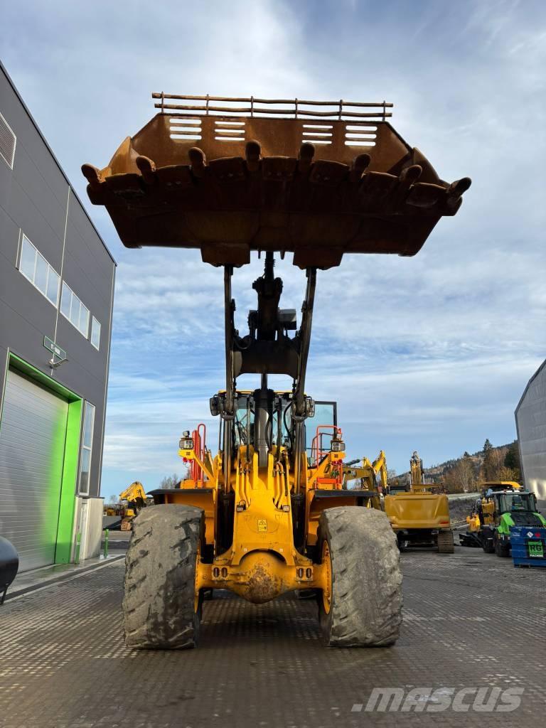 Volvo L 350 H Rataslaadurid