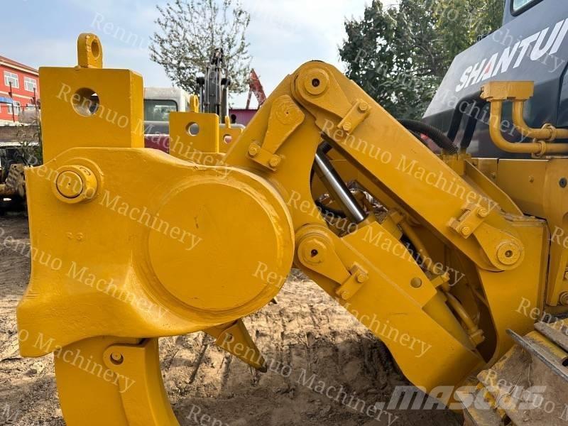 Shantui SD 22 Buldooserid