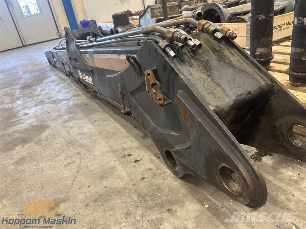 Valmet Crf8 Forvarderi kraanad