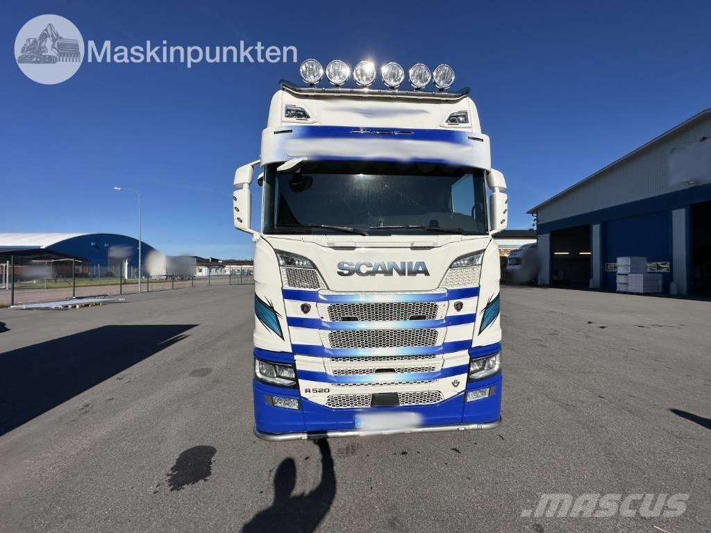 Scania R 520 Furgoonautod