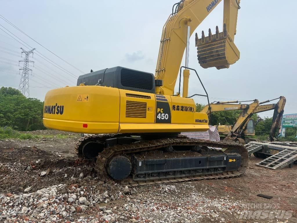 Komatsu PC 450-8 Roomikekskavaatorid