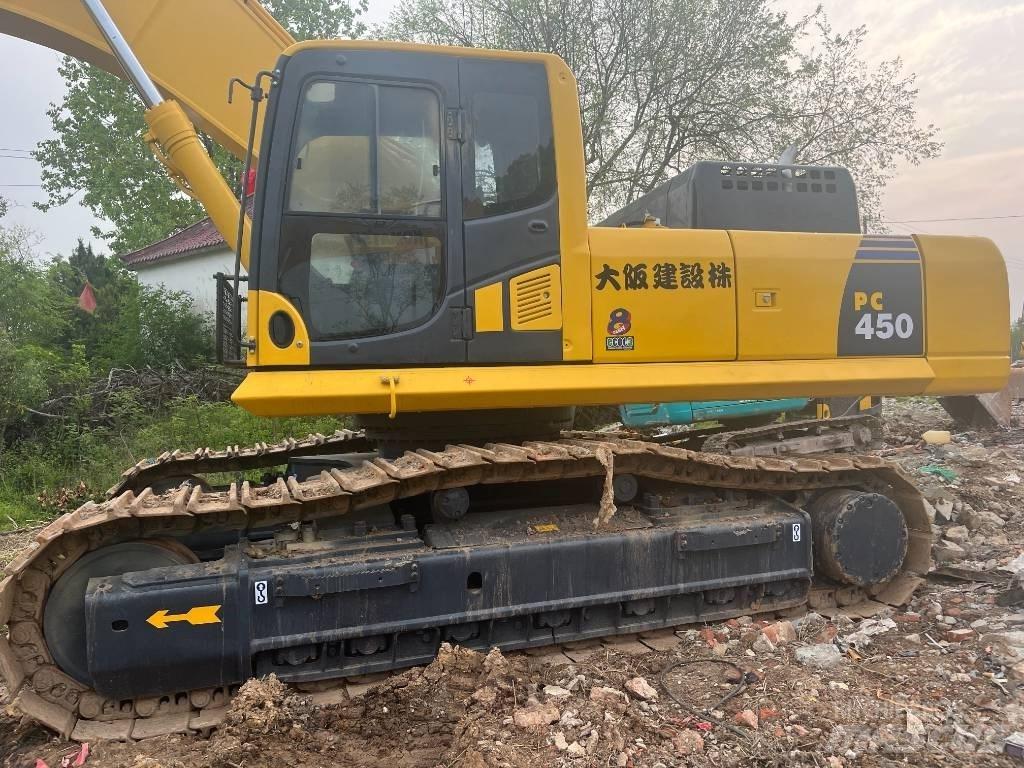 Komatsu PC 450-8 Roomikekskavaatorid