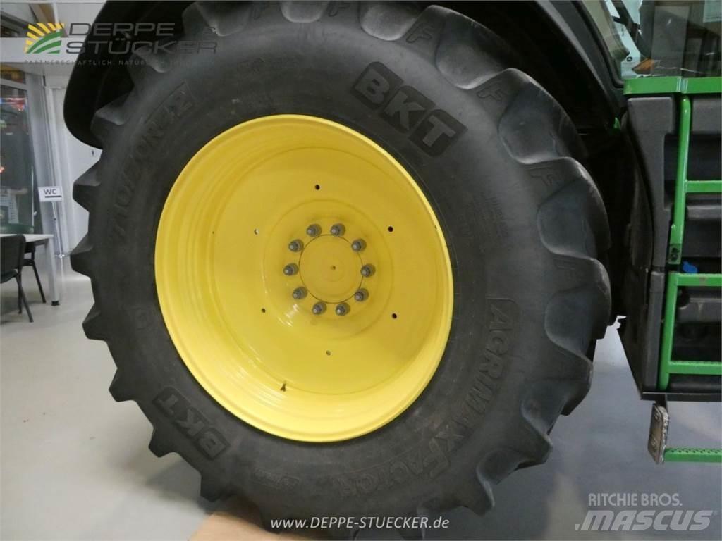 John Deere 6250R Traktorid