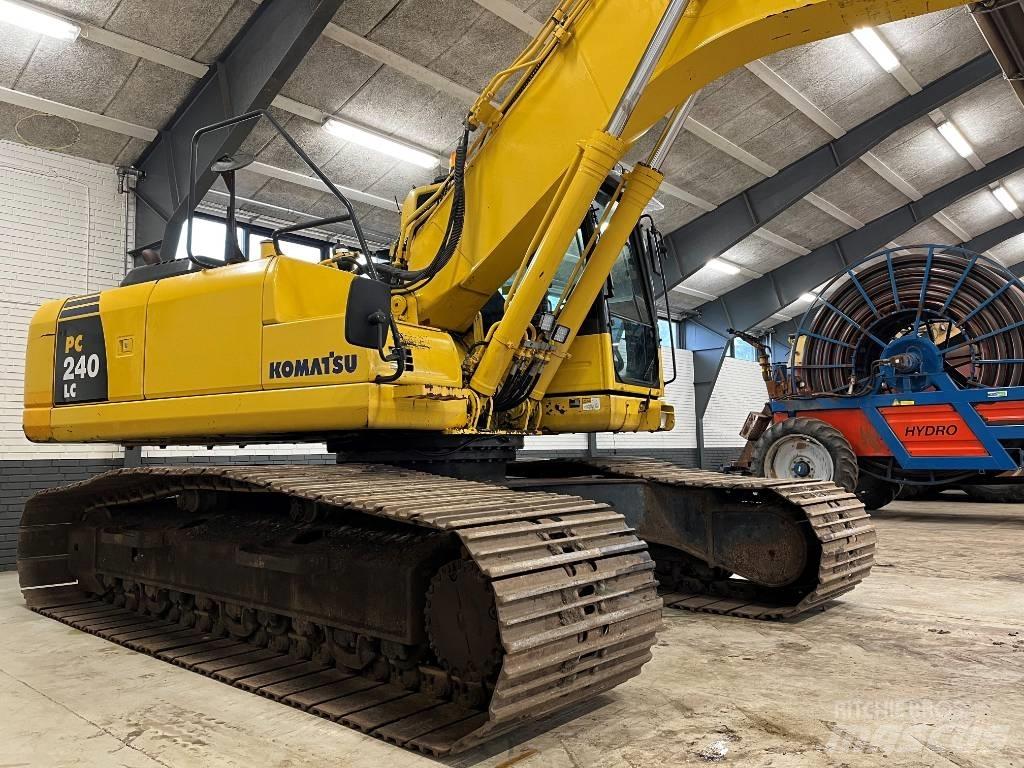 Komatsu PC 240 LC-8 Roomikekskavaatorid