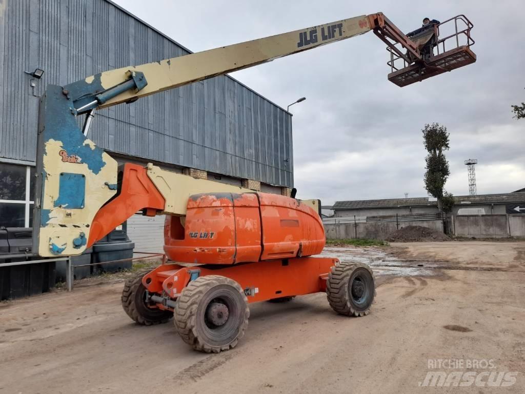 JLG 800 AJ Teleskoop poomtõstukid