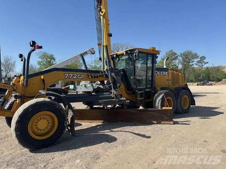John Deere 772GP Greiderid
