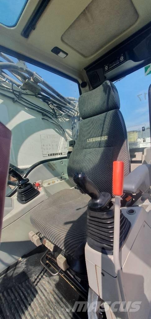 Liebherr R954C HDV Lammutusekskavaatorid