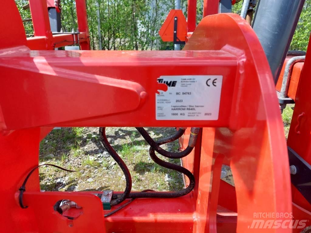 Tume R 640L Äkked