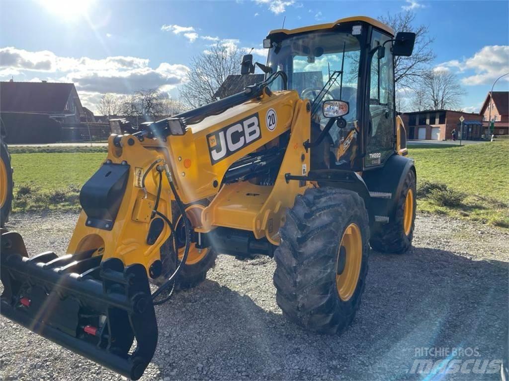 JCB TM 220 Agri Rataslaadurid