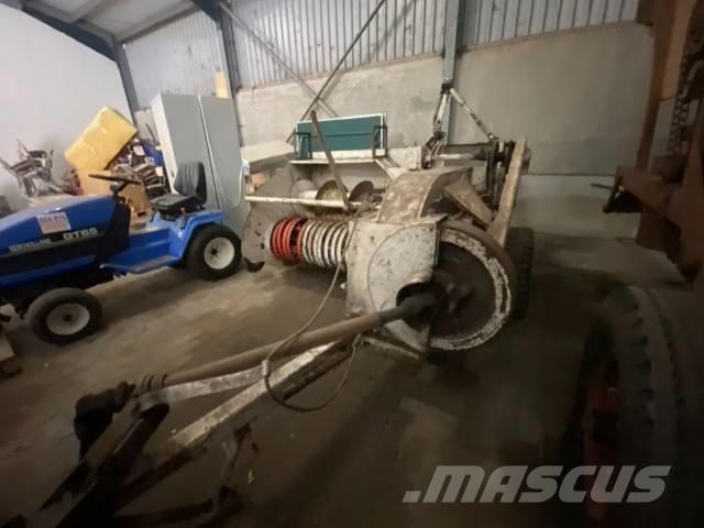 Kola Rivale 2 Heinapressid